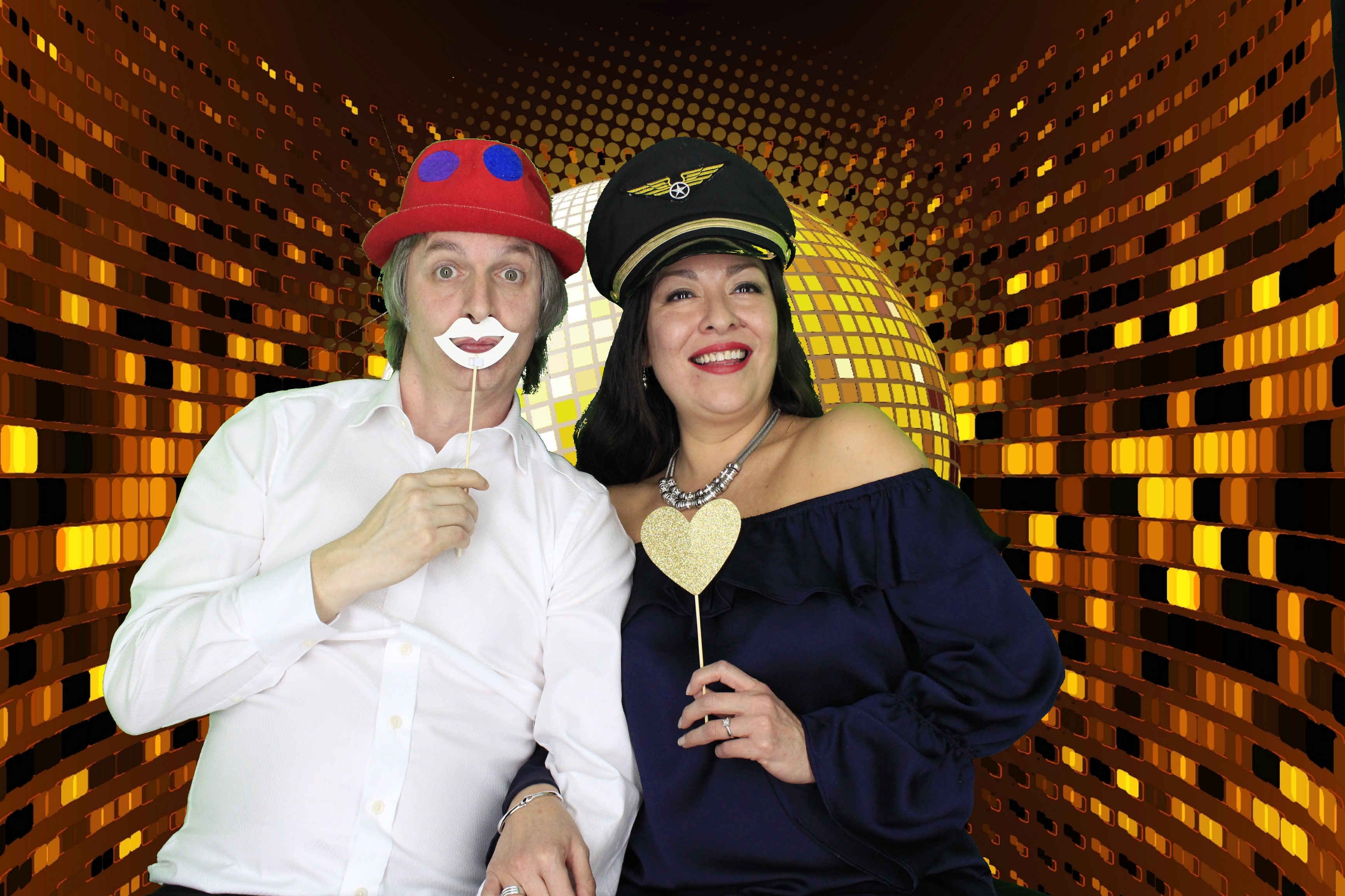 Vestey Party | View more photos from the event at gallery.myphotoboothexperience.co.uk/u/MyPhotoBoothExperienceLtd/Vestey-Party